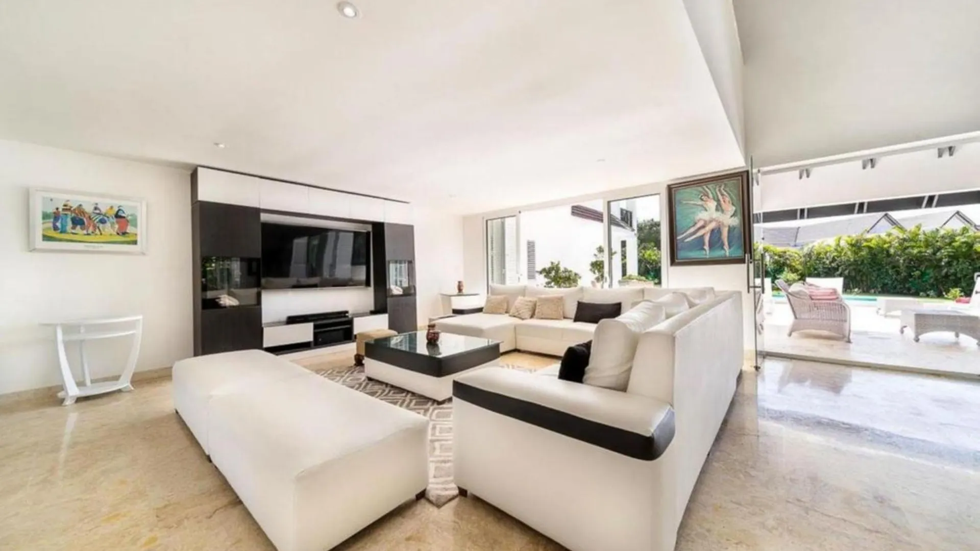 Stunning And Luxurious Villa In The Beautiful Punta Cana Resorts