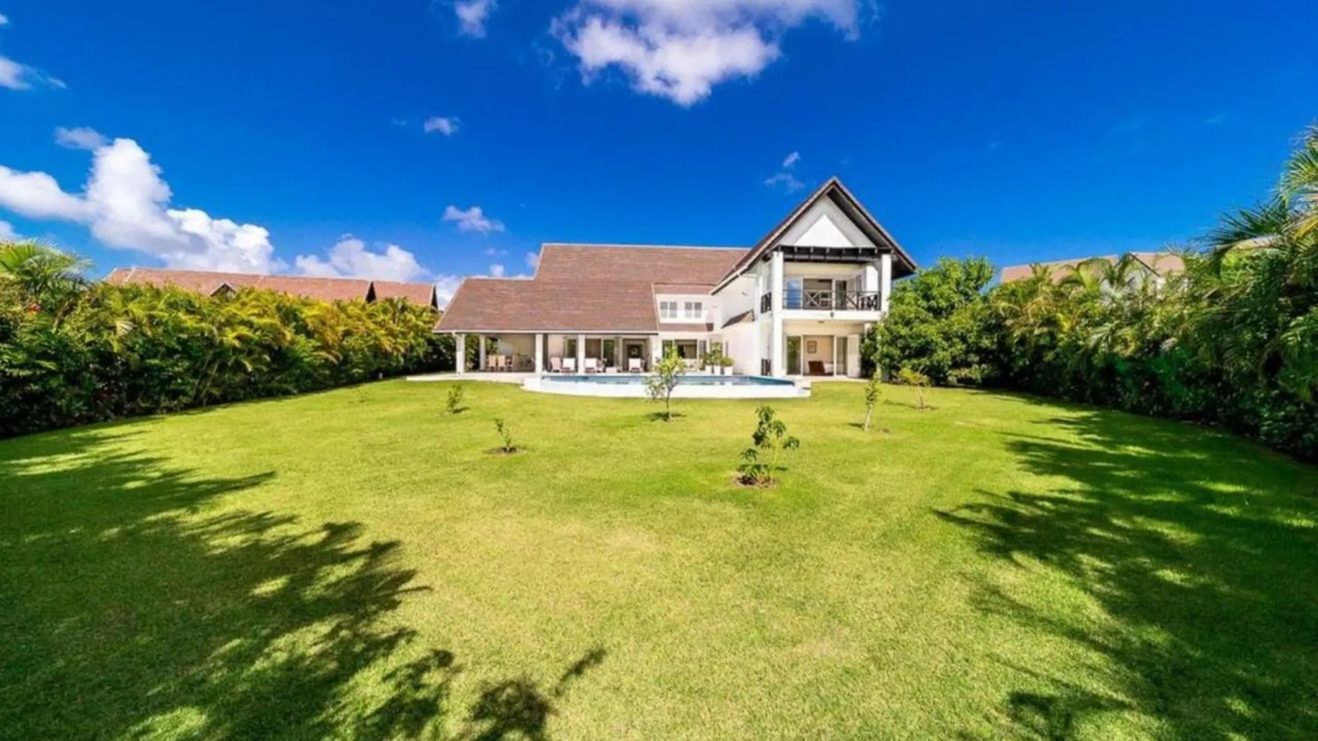 Stunning And Luxurious Villa In The Beautiful Punta Cana Resorts